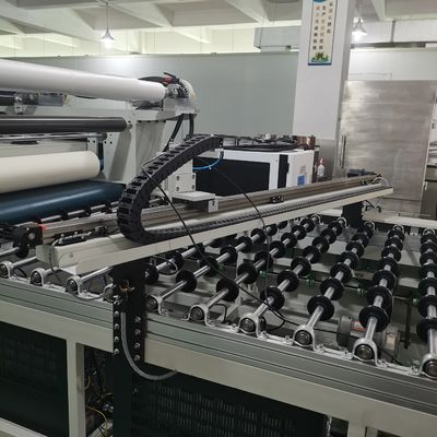 उच्च दक्षता झुर्री मुक्त आसान संचालित करने के लिए उच्च गति फिल्म लेमिनेटिंग मशीन