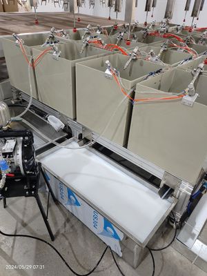 बैरियर कोट के साथ पल्स मोल्डिंग फाइबर के लिए 24 स्टेशन स्पिन कोटिंग मशीन