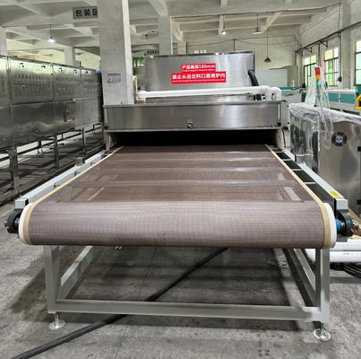 उच्च-गुणवत्ता वाले पल्स मोल्डिंग के लिए रीयल-टाइम नमी फीडबैक के साथ प्रेसिजन मल्टी-ज़ोन माइक्रोवेव ड्रायर