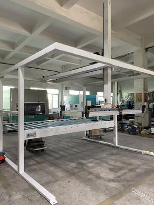 पैनल और पल्प मोल्डिंग हैंडलिंग के लिए भारी शुल्क वाले गैन्ट्री रोबोट