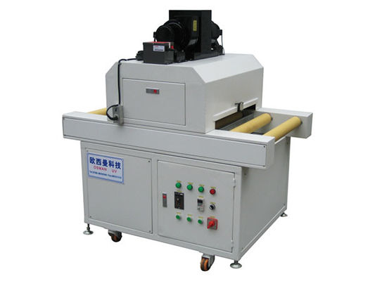 8 मीटर / मिनट एसी 220V 4.8KW यूवी इलाज मशीन धूल जंग की रोकथाम