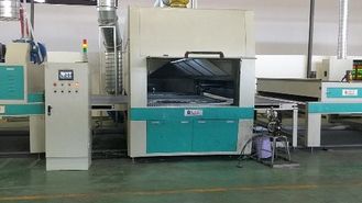 स्प्रे कोटिंग मशीन मित्सुबिशी सर्वो मोटर W920mm 180m / Min
