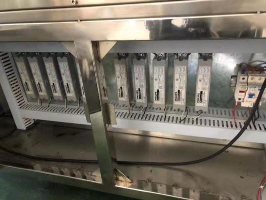 पैकेज बोर्ड कार्टन के लिए मेष बेल्ट यूवी खाद्य विकिरण मशीन 2KW