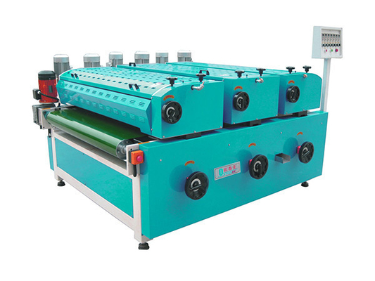 ISO9001 चौड़ाई 1320mm प्लास्टिक धातु तीन रोल कोटिंग मशीन