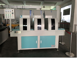 स्वचालित 200nm - बीकेसी थर्मोस्टेट के साथ 450nm यूवी कोटिंग मशीन