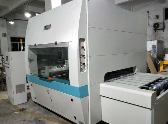 अनुकूलित स्प्रे कोटिंग मशीन AC220V/50HZ बिजली की आपूर्ति और 0-1000ml/min वॉल्यूम के साथ