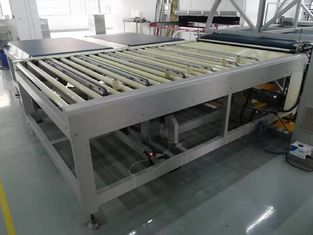 रबर बेल्ट स्वचालित संचालन के साथ 2m*0.6m*1.5m कन्वेयर बेल्ट मशीन