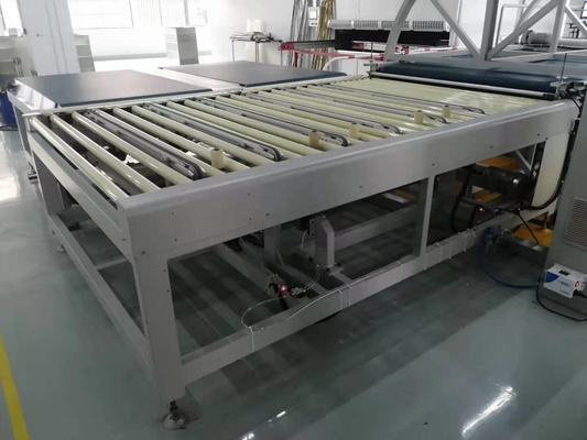 2m*0.6m*1.5m 50kg/h की विशेषता के साथ स्वचालित कन्वेयर बेल्ट ट्रांसफर मशीन