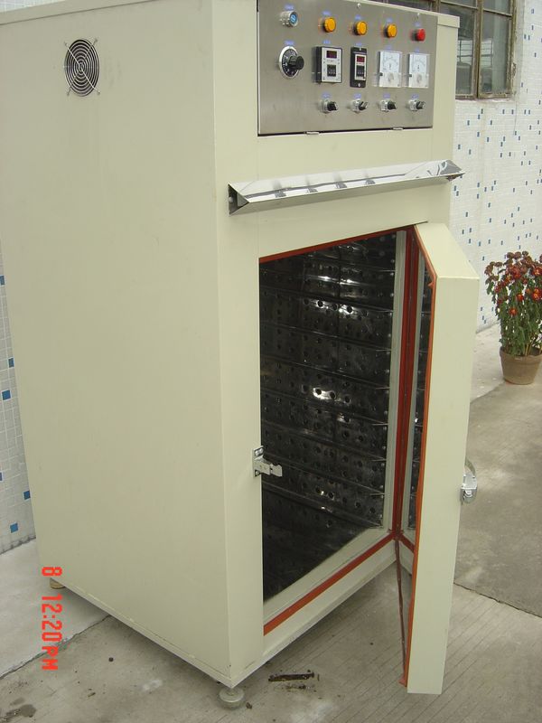 बाहरी आयामों के साथ एक वर्ष का निरंतर तापमान ओवन 600 मिमी X 600 मिमी X 800 मिमी
