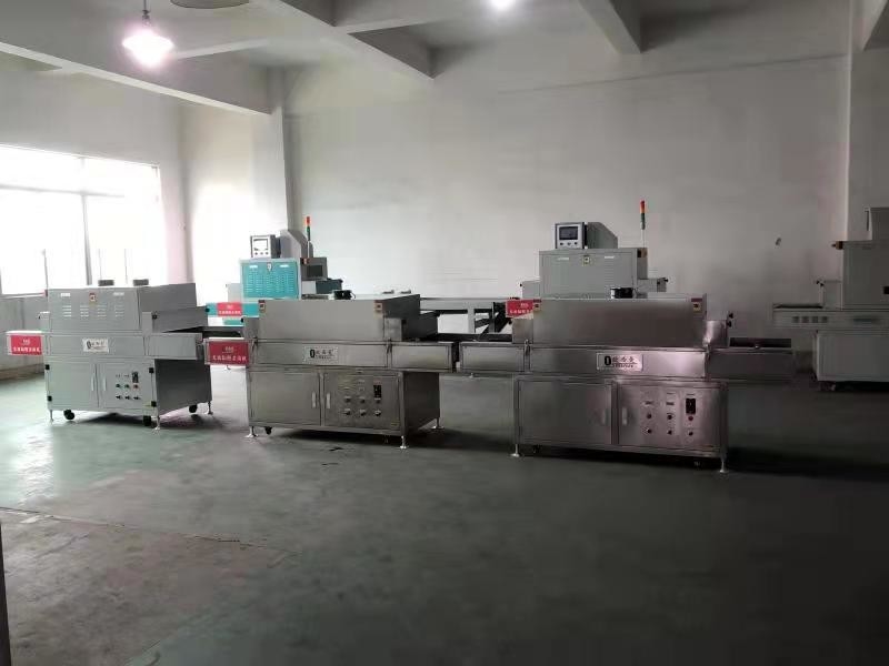 टाइमर कंट्रोल मोड मैनुअल/ऑटोमैटिक यूवी लाइट जनरेटर तापमान नियंत्रण रेंज 0-99C के लिए