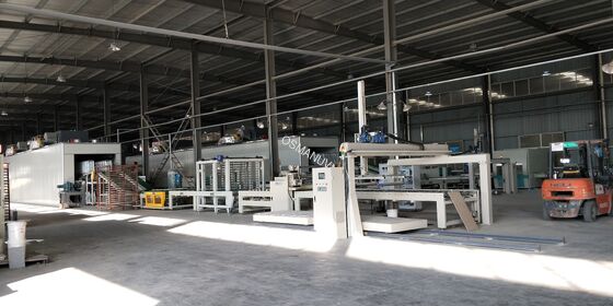 Wide Coating Uv Automatic Loading And Unloading Machine 4KW 1600mm