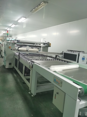 1-20m/Min Conveying Speed Film Laminating Machine 500mm Length 0-1320mm Working Width For Acrylic Plastic Sheet Board 1-20m/Min Conveying Speed Film Laminating Machine 500mm लंबाई 0-1320mm कार्य चौड़ाई एक्रिलिक प्लास्टिक शीट बोर्ड के लिए