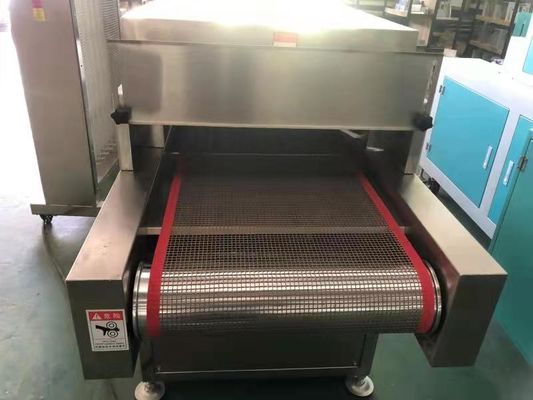 0-99 मिनट टाइमर नियंत्रण सीमा के साथ AC220V यूवी विकिरण मशीन