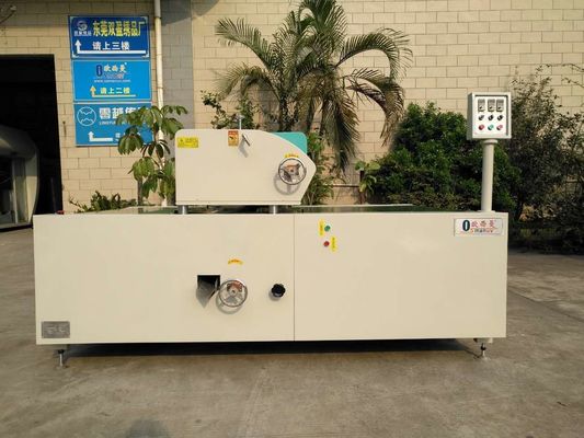 पीवीसी तल लैमिनेटिंग के लिए 8KW रोलर कोटिंग उपकरण